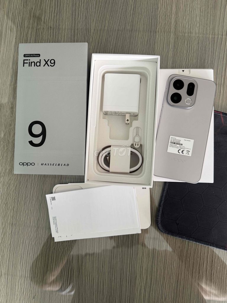 Oppo Find X9 Bạc Mới. Mua bán Điện thoại tại Thị xã Tân Uyên Bình Dương được đăng bởi Nguyen gia khanh hình 1