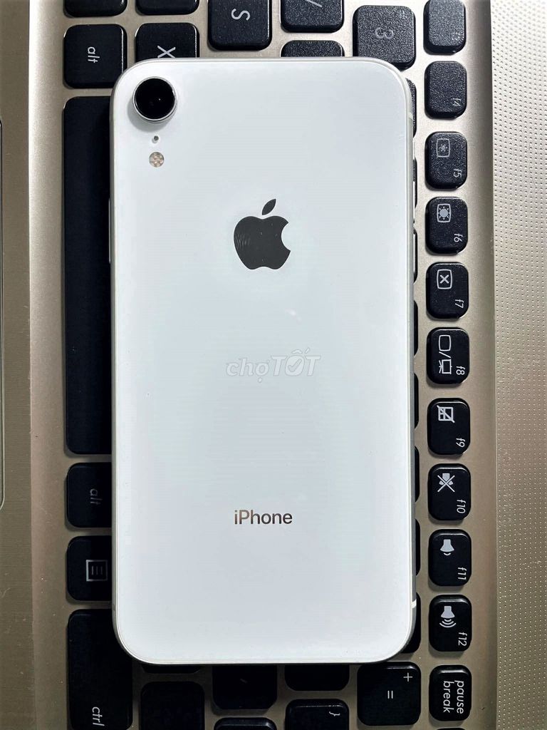 Apple iPhone XR 64GB Trắng rin quốc tế 2sim vật lý. Mua bán Điện thoại tại Quận Tân Bình Tp Hồ Chí Minh được đăng bởi Hưng Vận hình 1