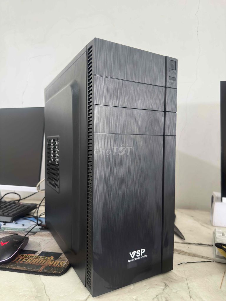 Thùng máy tính GiGabyte. Mua bán Máy tính để bàn tại Huyện Bàu Bàng Bình Dương được đăng bởi Hoàng Long hình 1