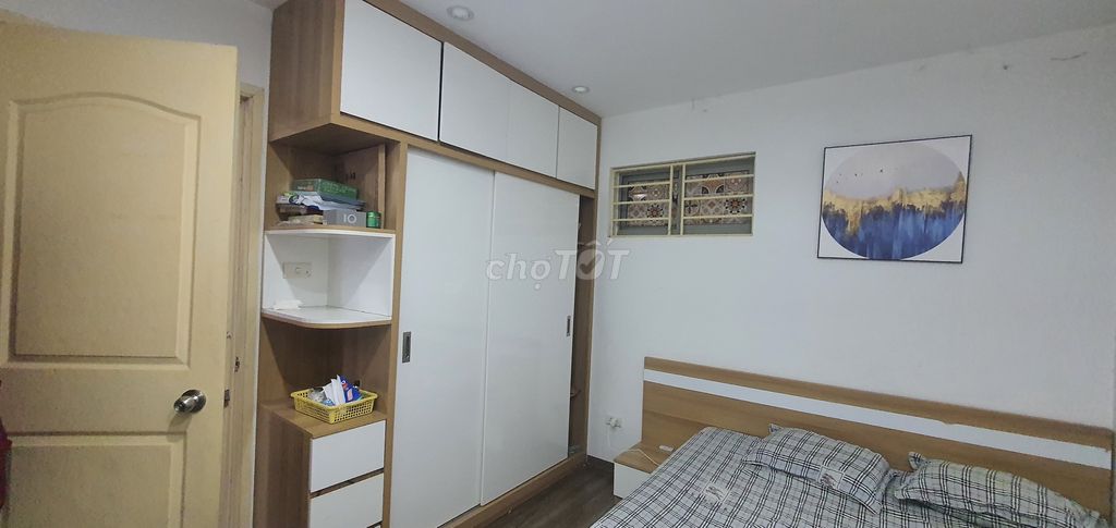 Bố mẹ e về quê cần bán gấp căn 46m đầy đủ nội thất về ở ngay