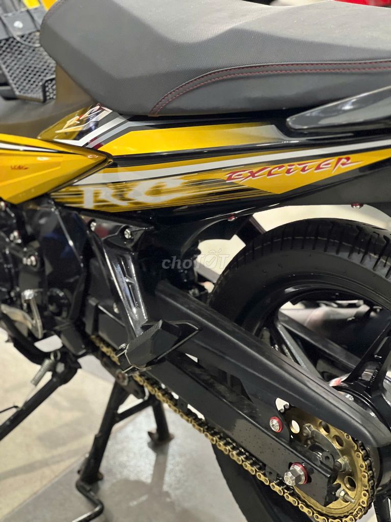 Xe máy Yamaha Exciter 1S94 côn tay. Mua bán Xe máy tại Huyện Trảng Bom Đồng Nai được đăng bởi Của Hàng Xe Máy U Phong hình 10