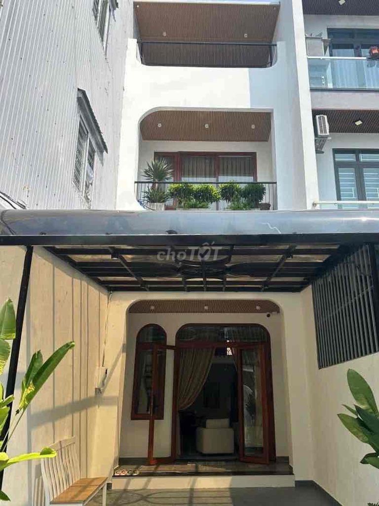 Nhà sát biển mỹ khê, 4pn, giá 38tr
