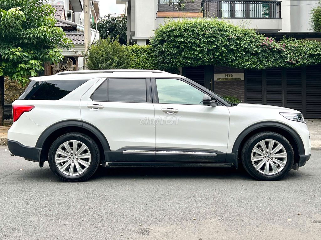 Ford Everest Titanium 2022 Đen nhập Thái Siêu hiếm. Mua bán Ô tô tại Quận 12 Tp Hồ Chí Minh được đăng bởi Gia Định Ford User Car hình 3