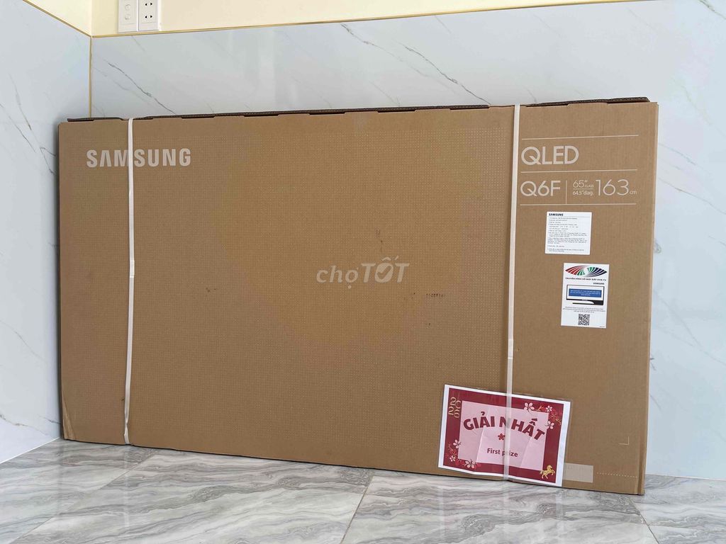 Tivi QLED Samsung QA65Q6FAAKXXV. Mua bán Tivi, Âm thanh tại Thành phố Thủ Dầu Một Bình Dương được đăng bởi Duc Nguyen hình 1