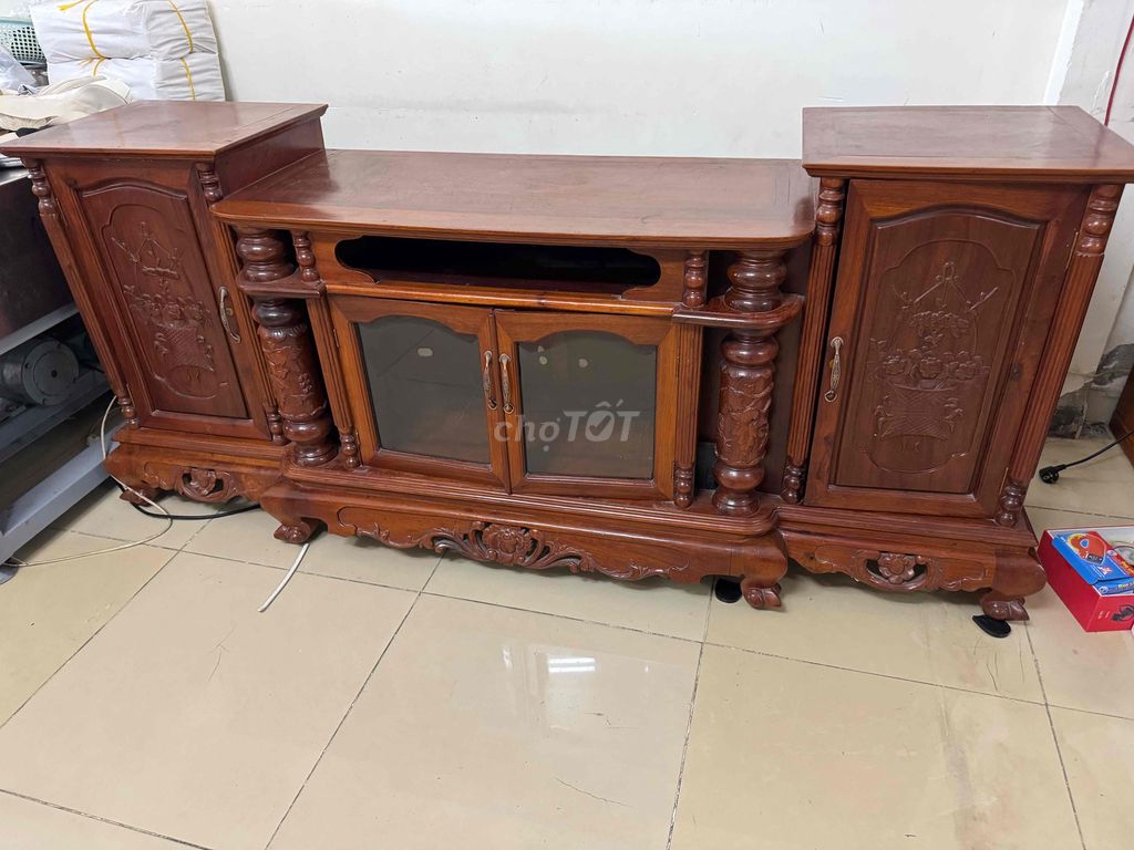 Kệ tivi gỗ. Mua bán Tủ, kệ gia đình tại Huyện Bình Chánh Tp Hồ Chí Minh được đăng bởi Đức  hình 1