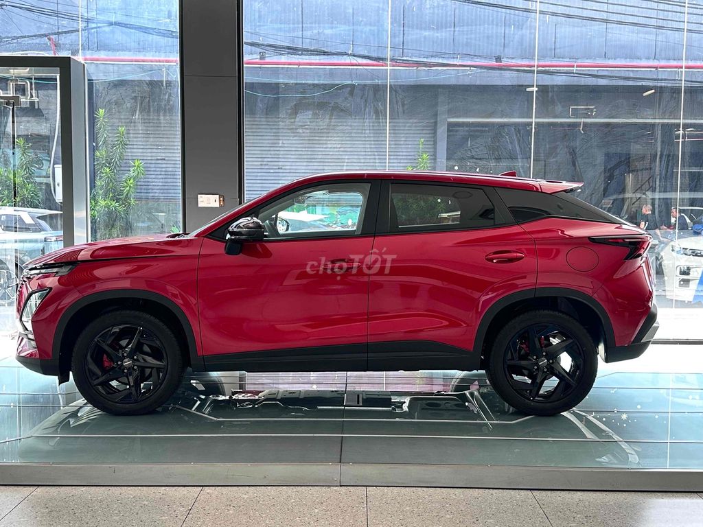 OMODA C5 Flagship - красный - 2 500 км