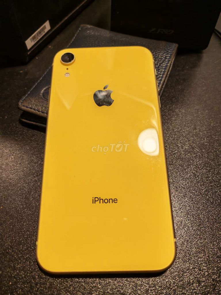 Apple iPhone Xr 64GB Vàng. Mua bán Điện thoại tại Quận Kiến An Hải Phòng được đăng bởi Tài Văn Lộc hình 1