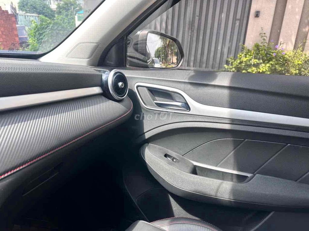 MG ZS 2023 màu đen, đi 2 vạn 1. Mua bán Ô tô tại Quận Bình Tân Tp Hồ Chí Minh được đăng bởi MUA BÁN XE LƯỚT và PHỤ KIỆN XE hình 12