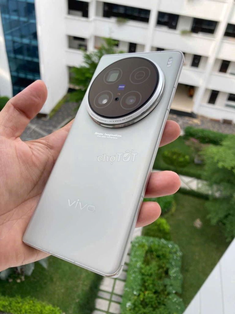 Vivo X100 Ultra Titan 12/256 máy zin đẹp có gl. Mua bán Điện thoại tại Quận 8 Tp Hồ Chí Minh được đăng bởi Gia Hào hình 1