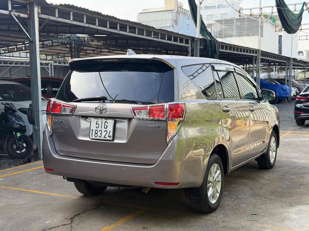 Toyota Innova 2018 photo 4