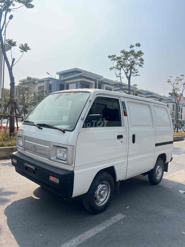 Suzuki Blind Van