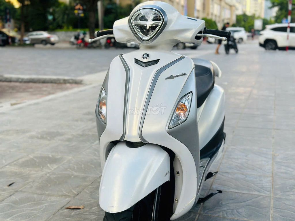 Yamaha Grande125 ABS trắng Mới ĐK 2023Xe Siêu Lướt. Mua bán Xe máy tại Quận Nam Từ Liêm Hà Nội được đăng bởi HẢI ĐĂNG hình 3