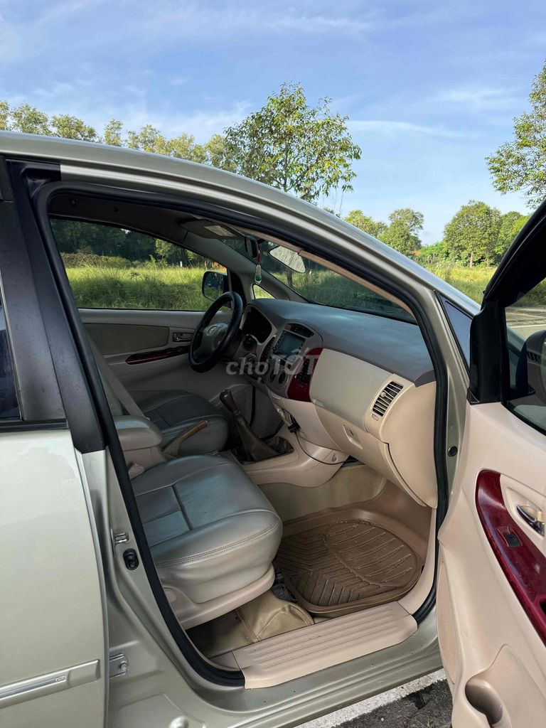 Toyota Innova 2006 G - 300000 km. Mua bán Ô tô tại Thành phố Thủ Dầu Một Bình Dương được đăng bởi tran huu tho hình 4