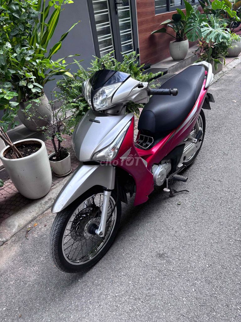 Xe Máy Future 125. Mua bán Xe máy tại Quận Đống Đa Hà Nội được đăng bởi Tiến hình 1