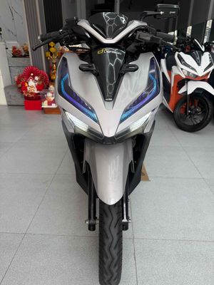 Honda Vario 150 2020 B65 GÓP CẦN CCCD ĐỦ 18tuổi