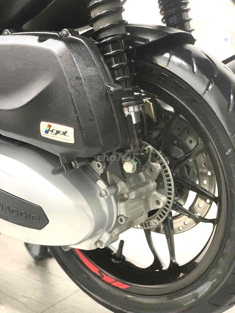 Piaggio Medley S 150 ABS Bạc đã qua sử dụng. Mua bán Xe máy tại Quận Phú Nhuận Tp Hồ Chí Minh được đăng bởi Cửa hàng xe máy Hoàng Dũng hình 3
