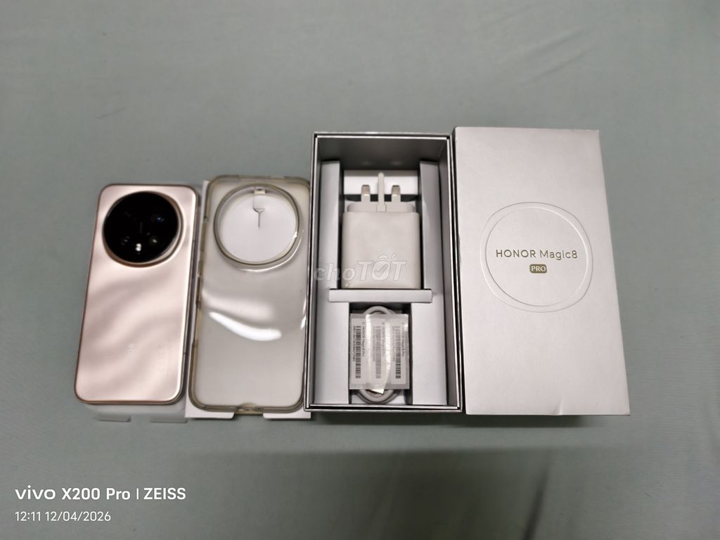 Honor Magic 8 Pro 1TB Vàng Quốc Tế. Mua bán Điện thoại tại Quận Tân Bình Tp Hồ Chí Minh được đăng bởi võ văn vinh hình 1