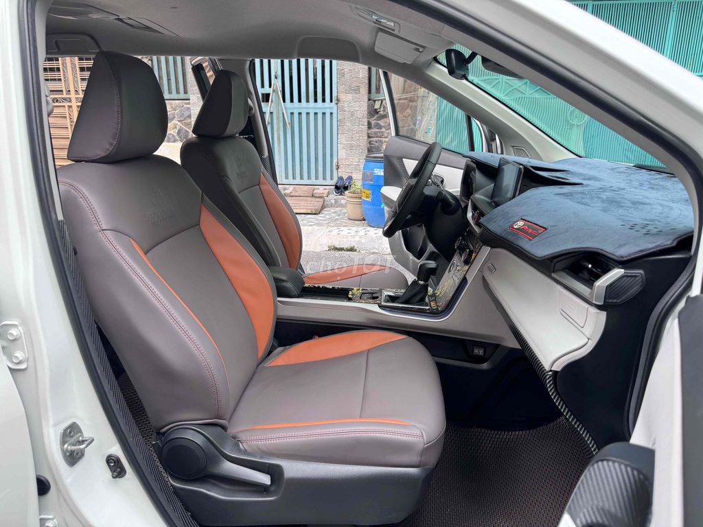 Ban Toyota Veloz Cross 2024 hỗ trợ bank. Mua bán Ô tô tại Quận 1 Tp Hồ Chí Minh được đăng bởi Hoàng Gia Auto hình 14