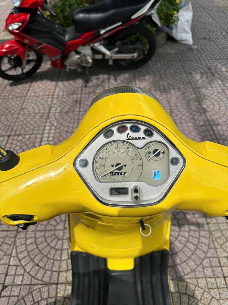 Piaggio Vespa LX 2010 zin đep vĩnh long. Mua bán Xe máy tại Thành phố Vĩnh Long Vĩnh Long được đăng bởi xe máy Tùng Beo hình 4