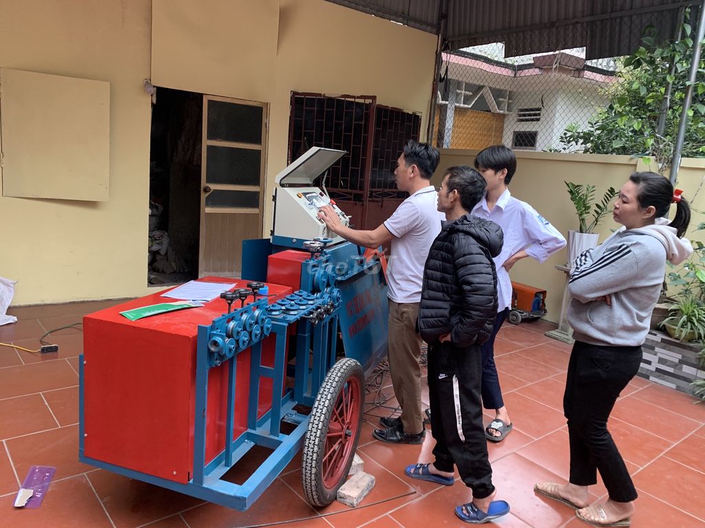 Máy bẻ đai sắt tự động. Mua bán Đồ chuyên dụng, Giống nuôi trồng tại Huyện Hóc Môn Tp Hồ Chí Minh được đăng bởi Máy bẻ đai tự động hình 1