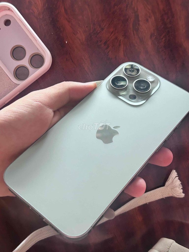 iPhone 16 Pro Max 256GB Titan VN/A. Mua bán Điện thoại tại Huyện Hoài Đức Hà Nội được đăng bởi Dương Văn Quang hình 1