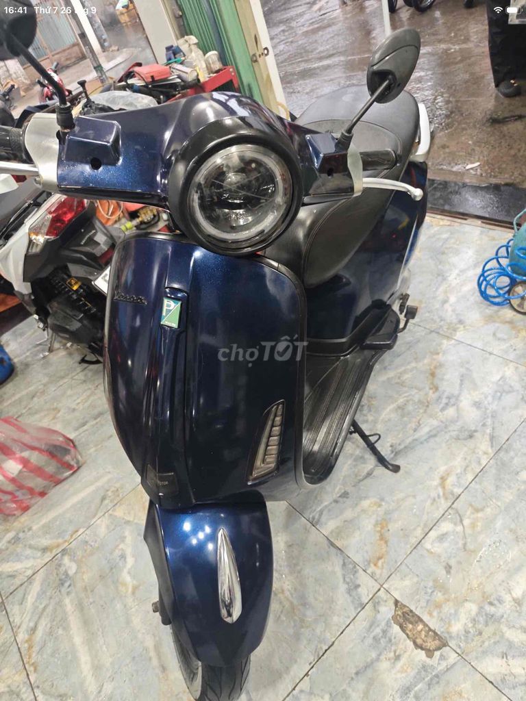 Скутер Vespa Halim 50cc 2022 синий для учеников