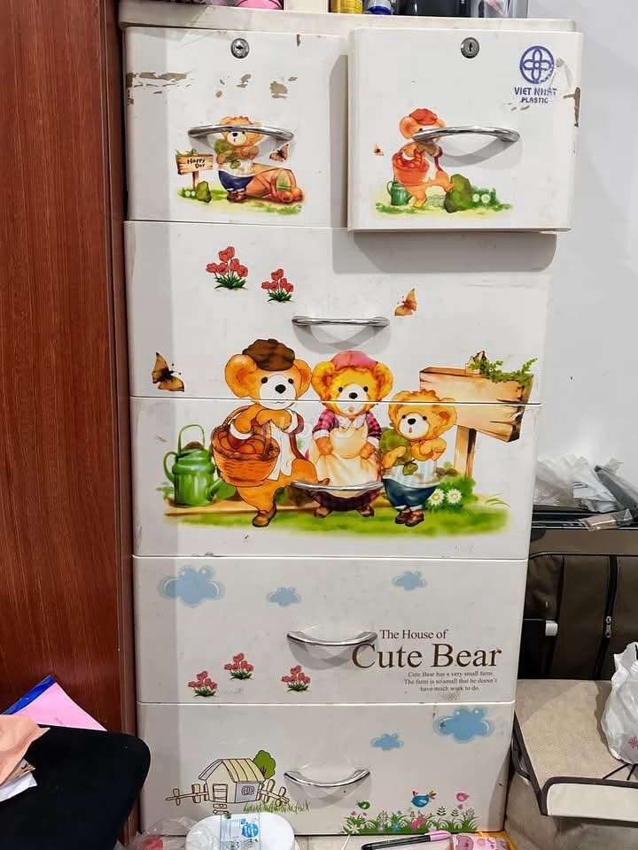 Em doọn nhà bán ạ. Mua bán Tủ, kệ gia đình tại Huyện Hóc Môn Tp Hồ Chí Minh được đăng bởi Trúc  hình 1