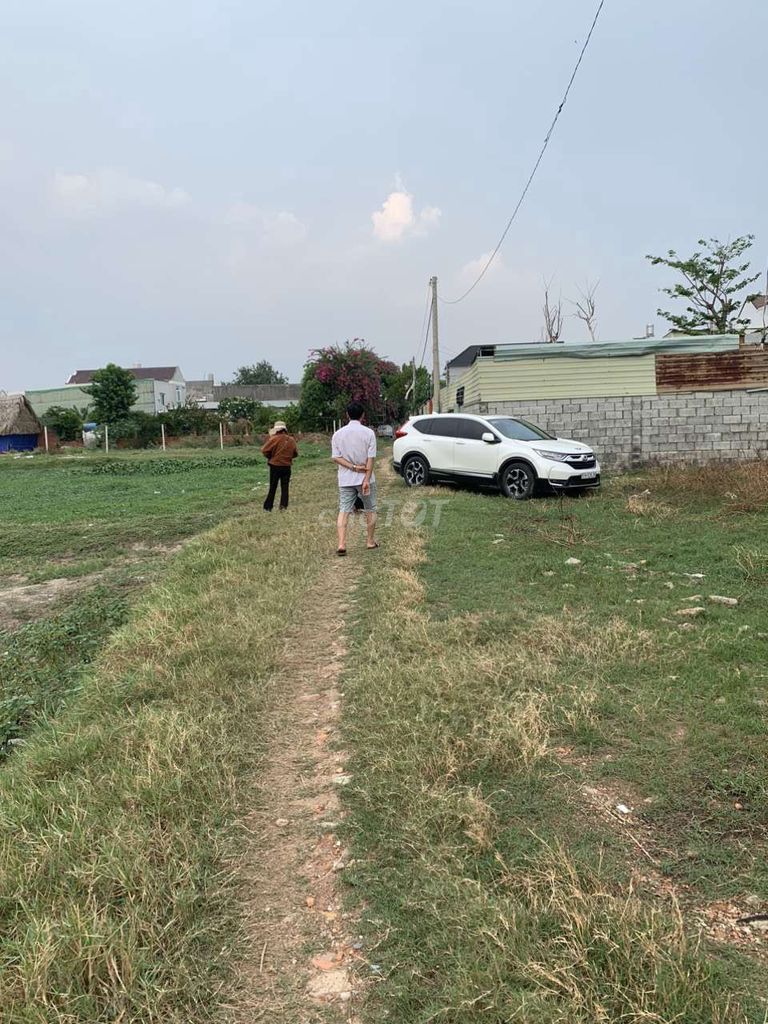 Cho thuê lô đất nông nghiêp,hẻm xe tải,xã Xuân Thới Sơn,DT: 3.715m2