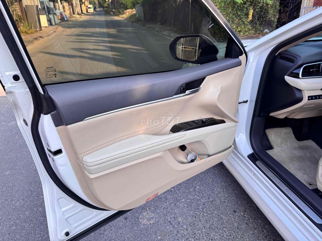 🚘 Toyota Camry 2.5Q 2023 - Xe 1 chủ mua mới từ đầu. Mua bán Ô tô tại Thành phố Thủ Đức Tp Hồ Chí Minh được đăng bởi Tấn Lợi Car hình 10