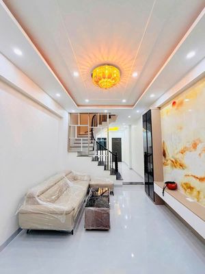 Lô góc Yên Hoà, 3 thoáng, mặt ngõ KD, 60m ra phố, sổ CC, Ko QH, 38m2