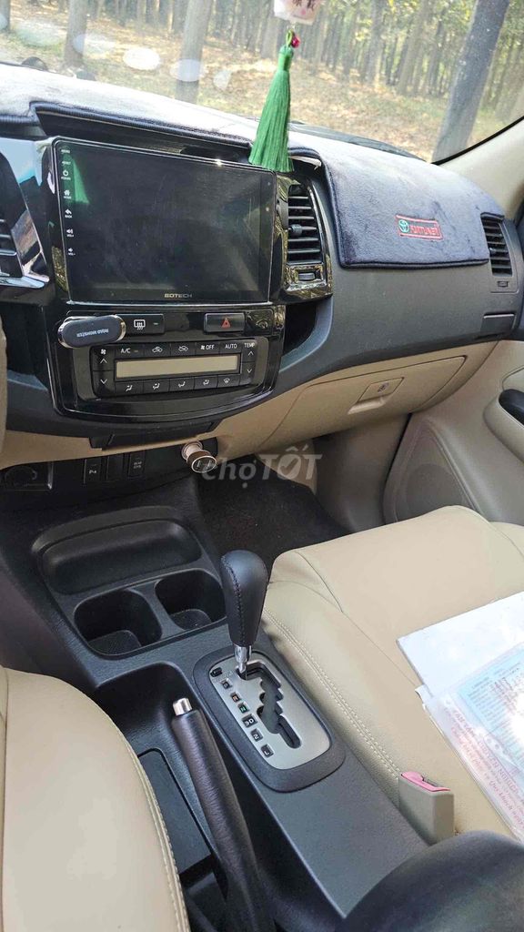 Toyota Fortuner 2016 2.7V 4x2 - 89000 km