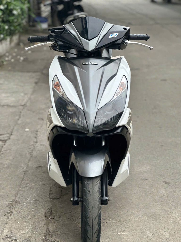 Bán chiếc Ab đời 2015 mua mới từ đầu. Mua bán Xe máy tại Quận Nam Từ Liêm Hà Nội được đăng bởi E Hằng hình 1