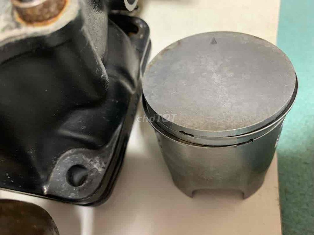 Đầu lòng dên Suzuki RG125. Mua bán Phụ tùng xe tại Quận Ninh Kiều Cần Thơ được đăng bởi Ký  hình 3