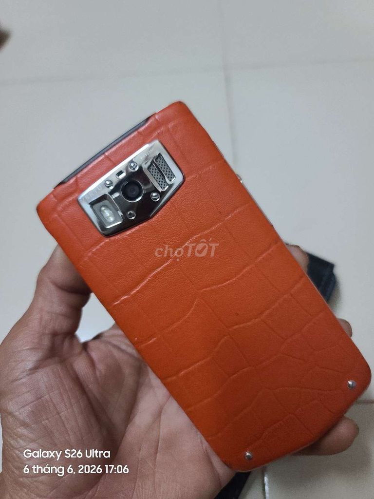 Vertu Constellation V Cam. Mua bán Điện thoại tại Quận 11 Tp Hồ Chí Minh được đăng bởi KĐơn hình 1