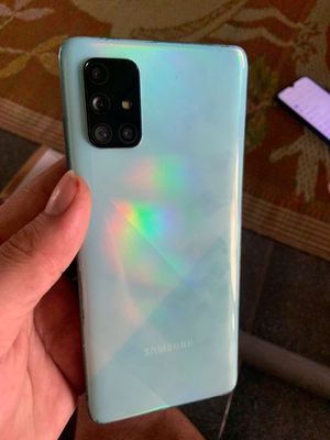 Samsung Galaxy A71 r8/128GB game ngon