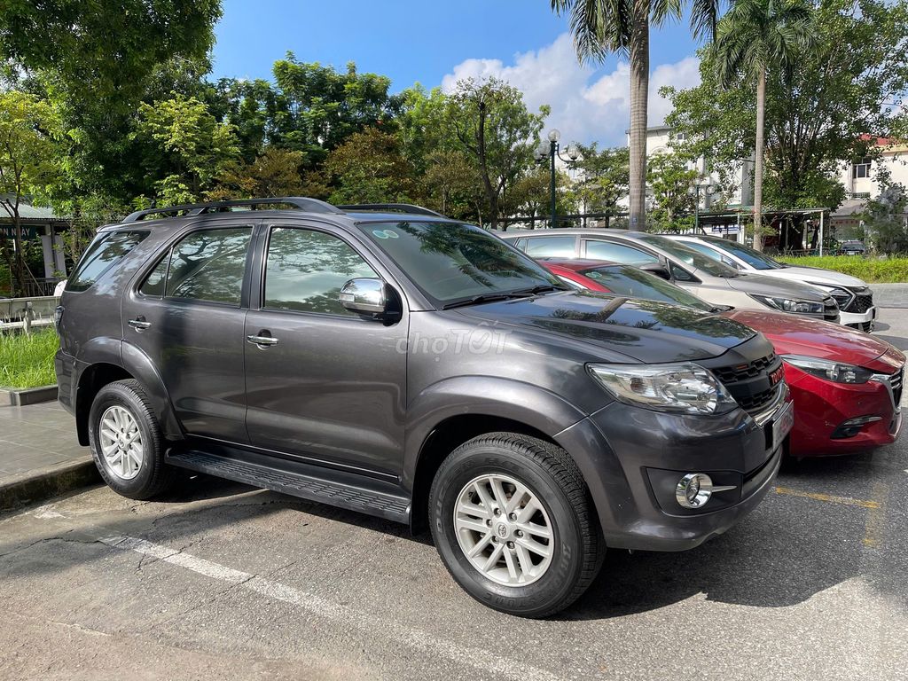 Toyota Fortuner 2012 Đẹp không đối thủ XUẤT SẮC. Mua bán Ô tô tại Quận Thanh Xuân Hà Nội được đăng bởi Vạn Phát  Auto hình 15