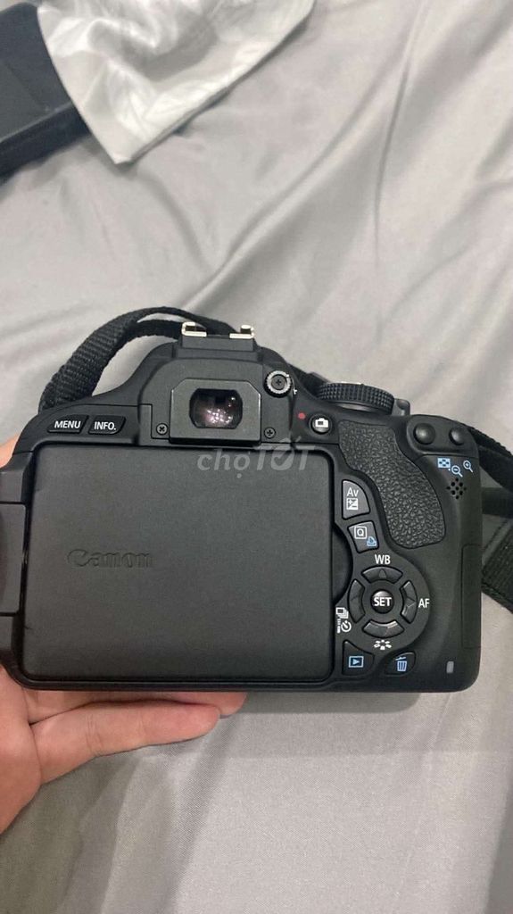 Bán cả bộ Canon 600Dmua mới, dùng được 2 tháng. Mua bán Máy ảnh, Máy quay tại Quận Nam Từ Liêm Hà Nội được đăng bởi Trần Hiệp hình 1