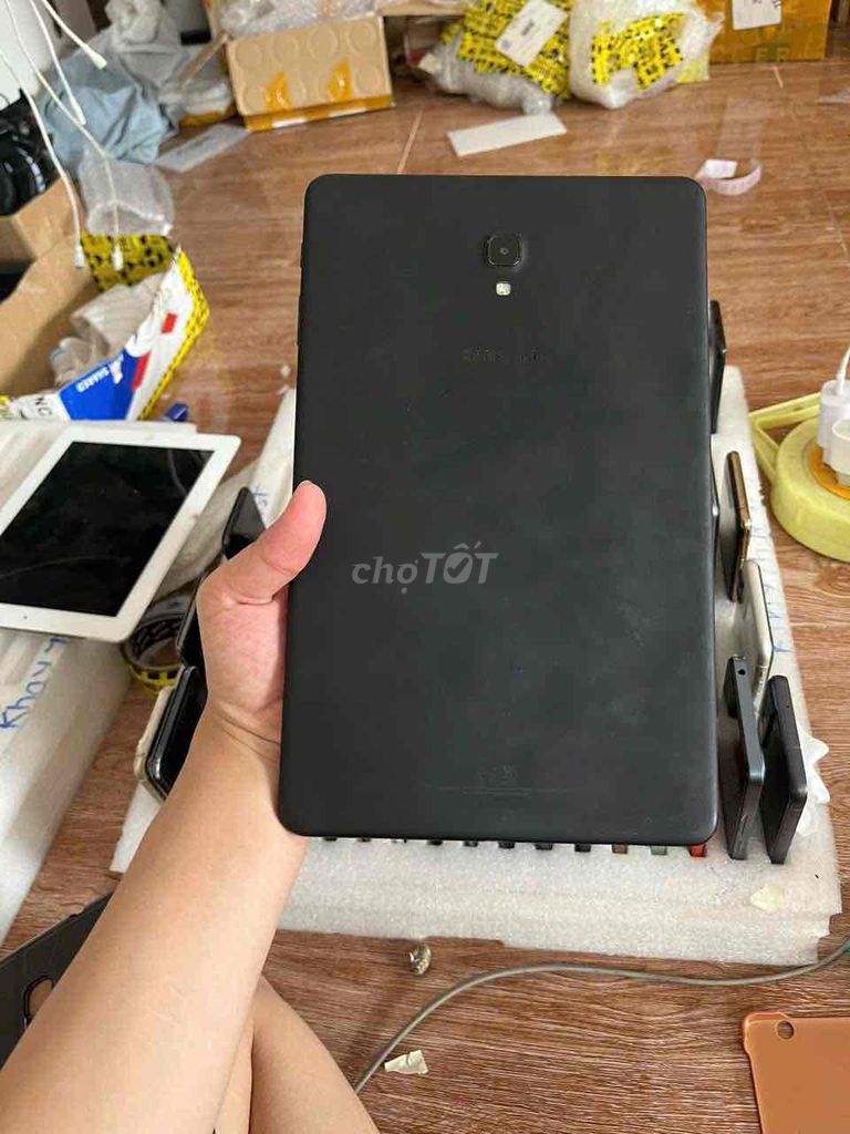 tab A 2018,r3/32,full cn,adr 10, sài full ứng dung. Mua bán Máy tính bảng tại Thành phố Thủ Dầu Một Bình Dương được đăng bởi Phước Mobile hình 1