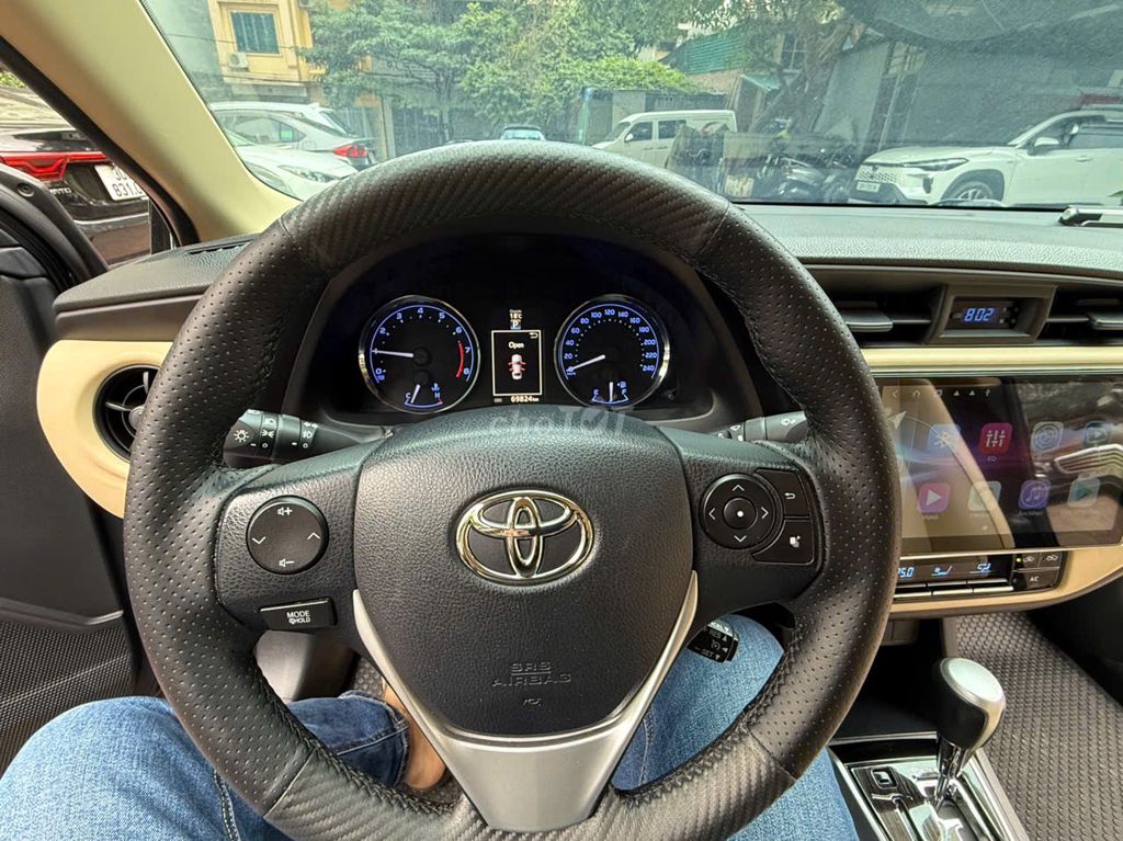 Toyota Altis 2019 67.000 km Đen. Mua bán Ô tô tại Quận Đống Đa Hà Nội được đăng bởi Lê Khiêm hình 1