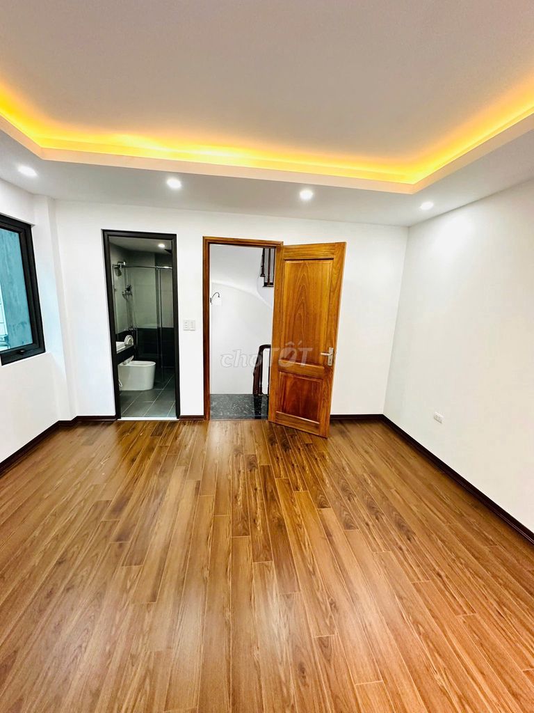 SIÊU PHẨM Ô TÔ 4 CHỖ QUA NHÀ, LÔ GÓC, NGÕ THÔNG THOÁNG, TO RỘNG,. Mua bán nhà ở tại Quận Bắc Từ Liêm Hà Nội được đăng bởi Ngô Trung Tuấn hình 2