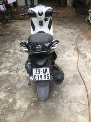Honda SH màu Trắng bien 1995. Mua bán Xe máy tại Huyện Mỹ Đức Hà Nội được đăng bởi Hải
