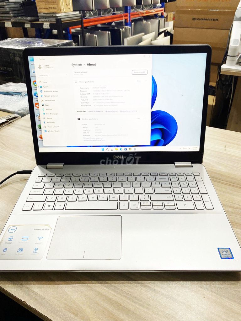 Dell Inspiron 15 5000 i7-8550U/16GB/256GB. Mua bán Laptop tại Thành phố Thủ Đức Tp Hồ Chí Minh được đăng bởi VNXTECH hình 1