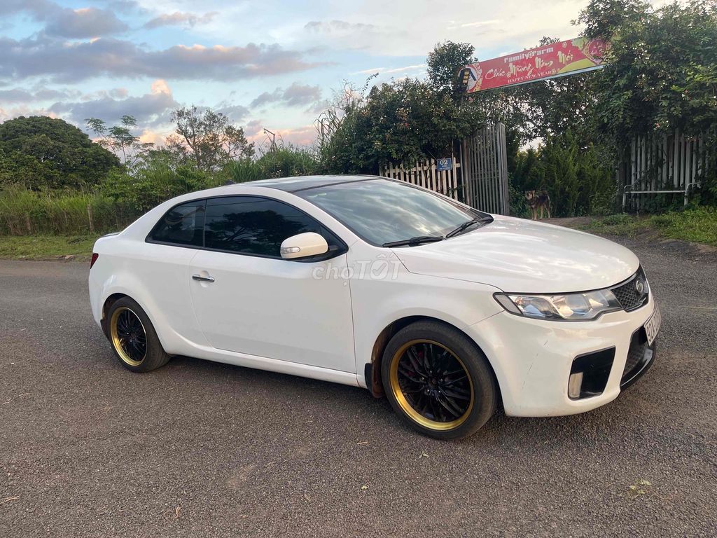 Kia Forte 2010 Koup 2.0 AT - 90000 km. Mua bán Ô tô tại Huyện Chư Sê Gia Lai được đăng bởi Nhật hình 4