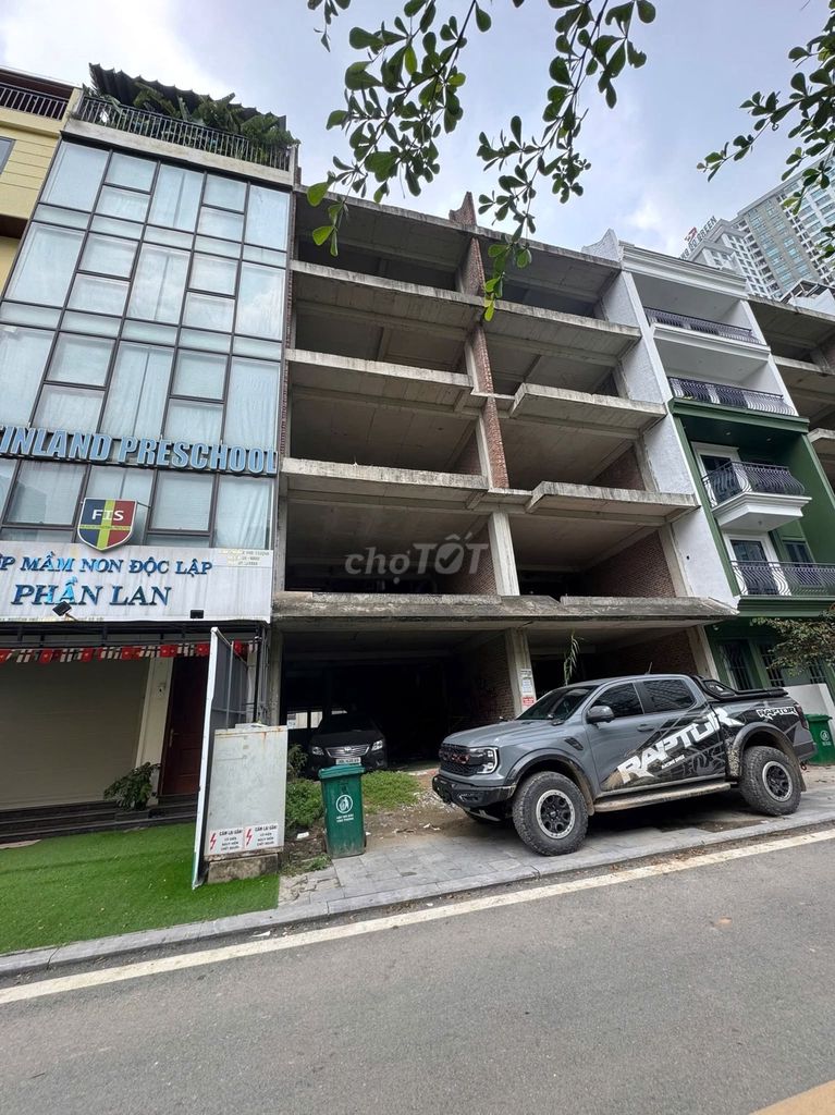 Cho thuê liền kề Ciputra 120m2, giá tốt 25tr/tháng