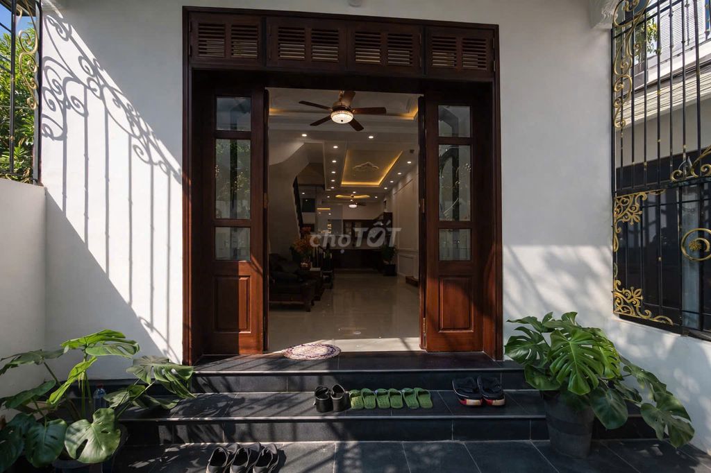 Bán Nhà Biệt Thự Phúc Lợi giá siêu rẻ, cả nhà cả đất có 117tr