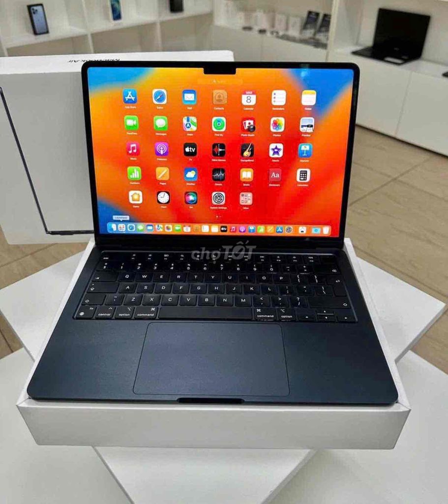 Apple MacBook Air M2 16GB/512GB Pin 100%. Mua bán Laptop tại Quận 10 Tp Hồ Chí Minh được đăng bởi LONG hình 1