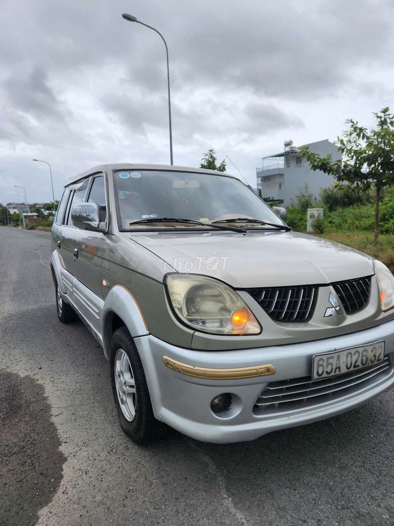 Mitsubishi Jolie 2005 tuyệt đẹp 7 chỗ