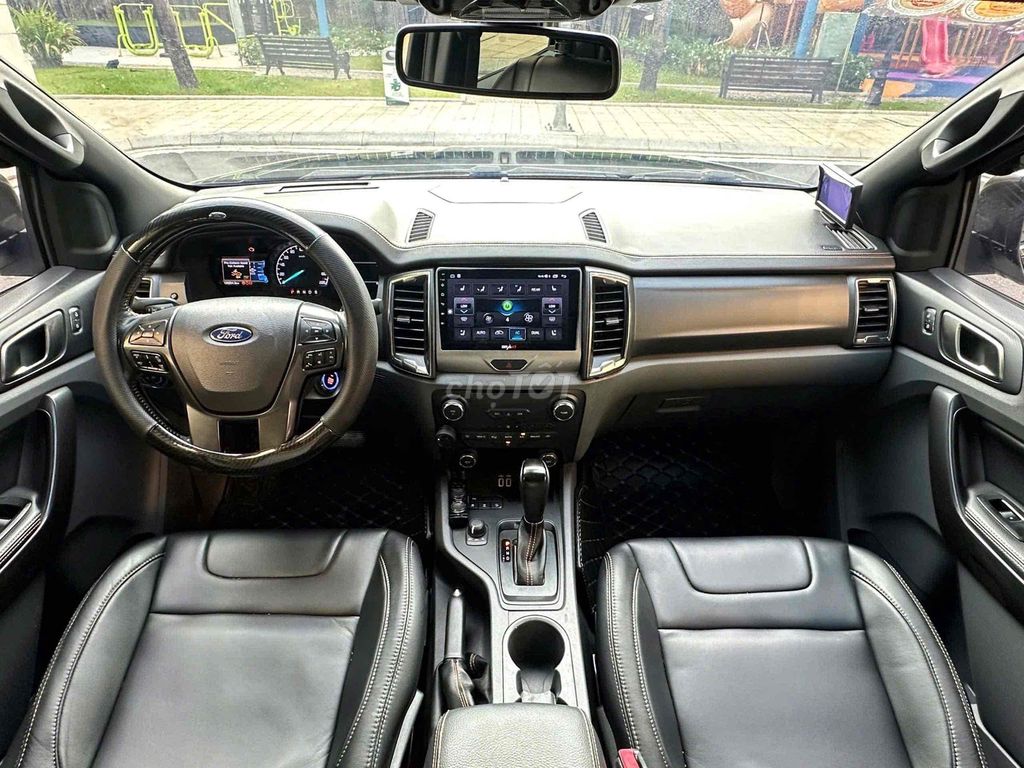 Bán Tải Ford Ranger Wildtrak 3.2L 4x4 AT Nhập Thái. Mua bán Ô tô tại Thành phố Thủ Đức Tp Hồ Chí Minh được đăng bởi Auto Đông Sài Gòn Official hình 4