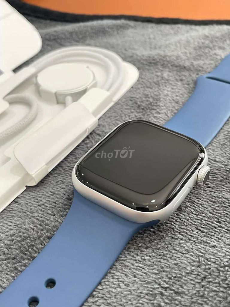 S10 Silver / Jetblack 
42mm -CHƯA ACTIVE- Full ZIN