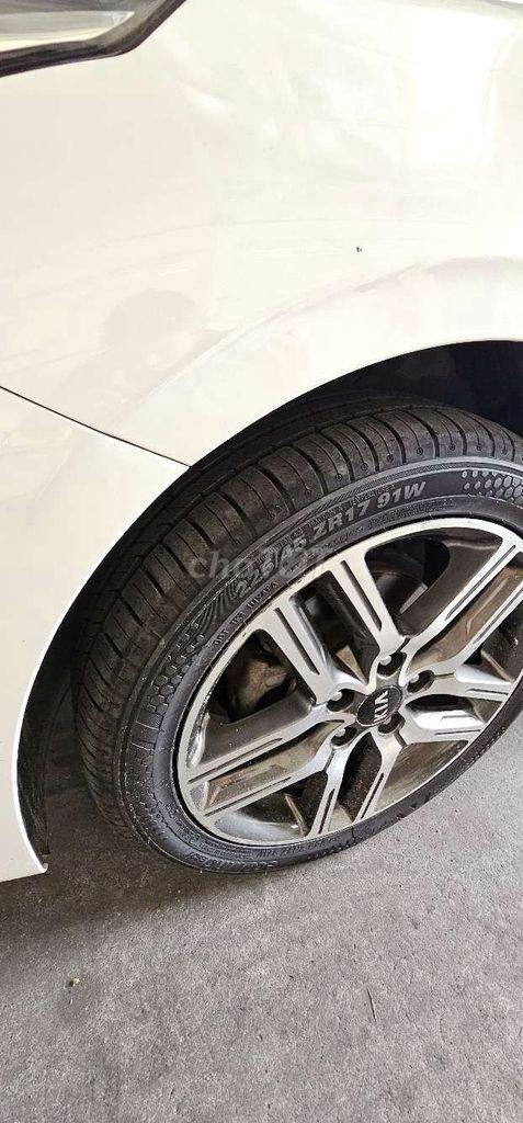 2019 1.6 MT - 213000 km. Mua bán Ô tô tại Thành phố Vĩnh Long Vĩnh Long được đăng bởi Ong Bắp Cày hình 2